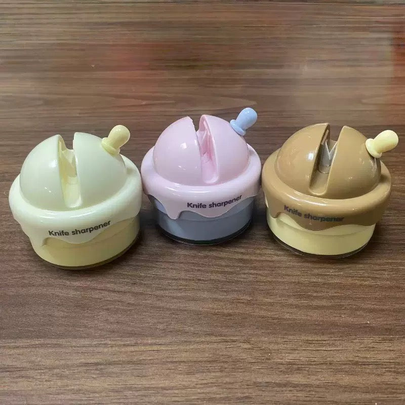 Cupcake Design Cute Kinfe Sharpner