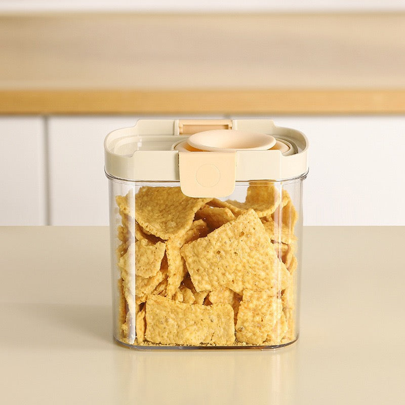 Airtight StackLock Pro Containers